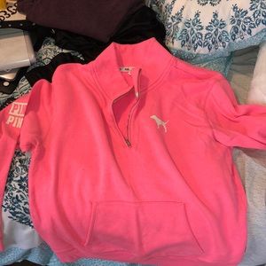Pink crew neck sweatshirt